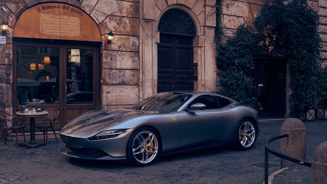 Ferrari Roma được vinh danh là siêu xe xuất sắc nhất năm 2021